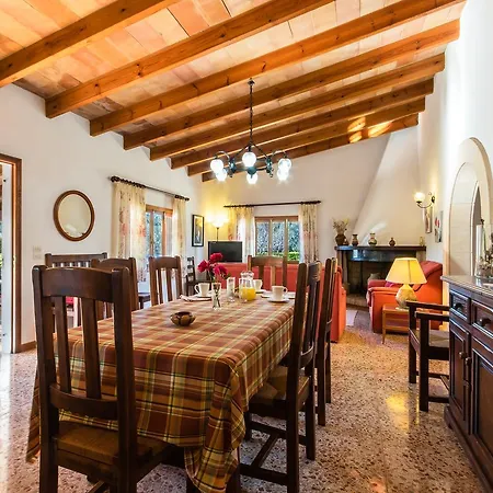 Moreno Villa Pollenca